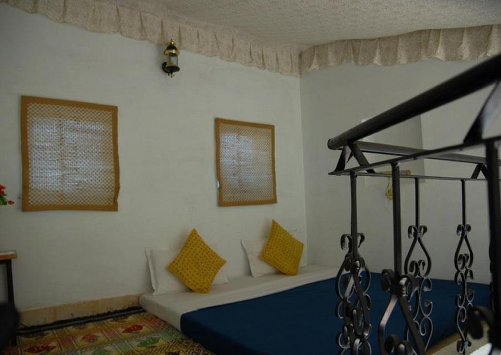 Pushkar Risala Resort Room photo